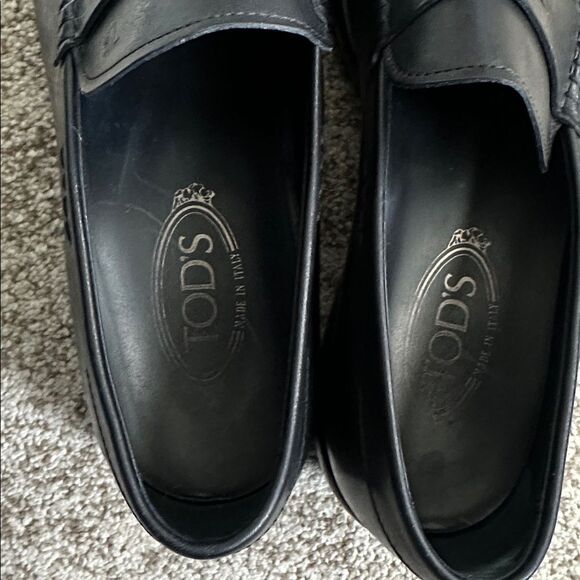 Tod’s Black Leather Men’s Penny Loafers 8.5 main image 7